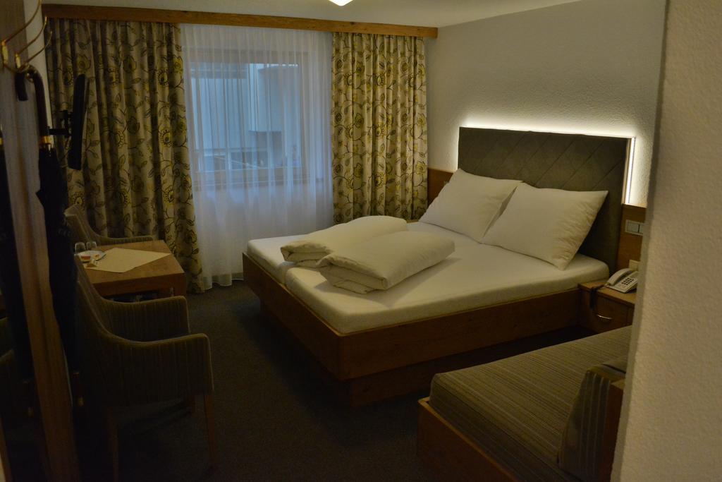 אישגל Hotel Maria Theresia מראה חיצוני תמונה