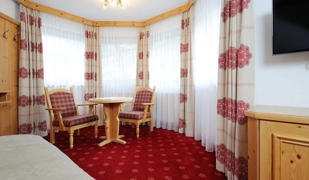 אישגל Hotel Maria Theresia מראה חיצוני תמונה