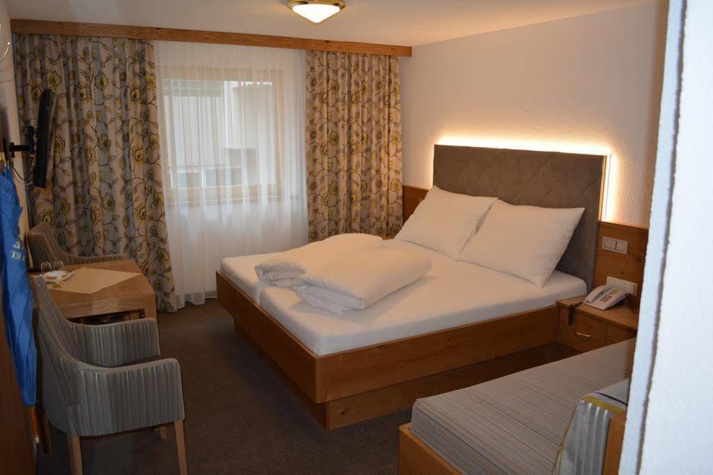 אישגל Hotel Maria Theresia מראה חיצוני תמונה